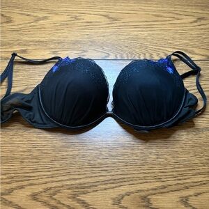 Victoria’s Secret Black with Purple Flowers Push-up Bra - 36C, Never Worn